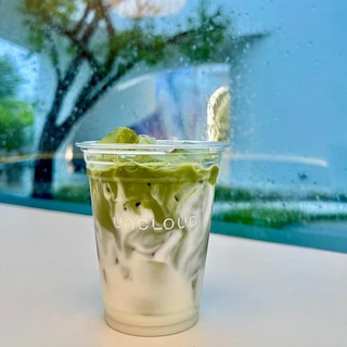 ไอซ์มัทฉะลาเต้ Uncloud Coffee